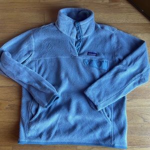 Womens Patagonia half zip fleece